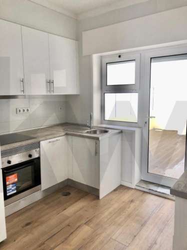 T2 no 2º piso com varandas em Tenente Valadim