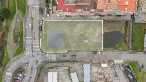 Oportunidade Única em Valongo: Terreno com Loteamento Aprovado para 36 Apartamentos