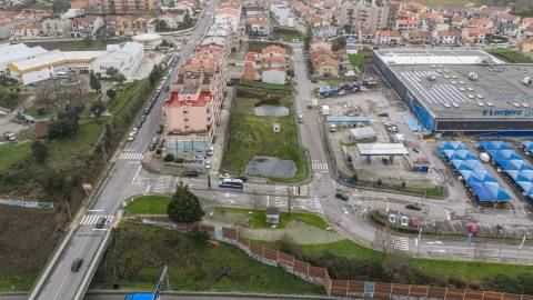 Oportunidade Única em Valongo: Terreno com Loteamento Aprovado para 36 Apartamentos
