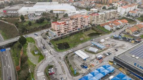 Oportunidade Única em Valongo: Terreno com Loteamento Aprovado para 36 Apartamentos