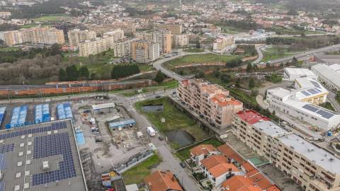 Oportunidade Única em Valongo: Terreno com Loteamento Aprovado para 36 Apartamentos