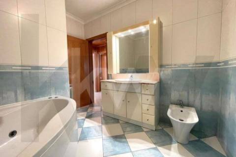 ARRENDAMENTO APARTAMENTO T3 NA VILA DA SERTÃ, CASTELO BRANCO