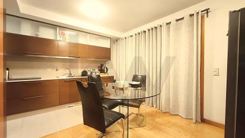 MORADIA T3 + 2 (Luz directa) - Folgosa