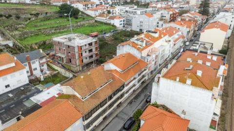 Apartamento T1 Segunda Linha Mar – Localização Premium, V.P.A