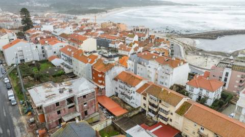 Apartamento T1 Segunda Linha Mar – Localização Premium, V.P.A