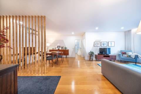 Apartamento T3 remodelado no centro de Braga