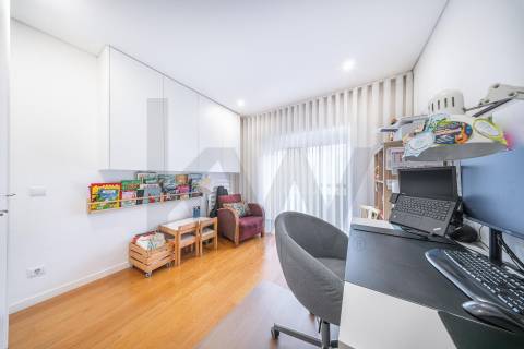 Apartamento T3 remodelado no centro de Braga