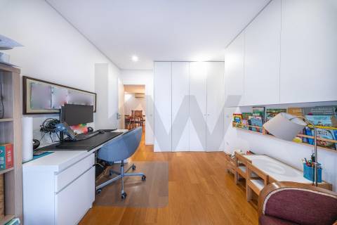 Apartamento T3 remodelado no centro de Braga