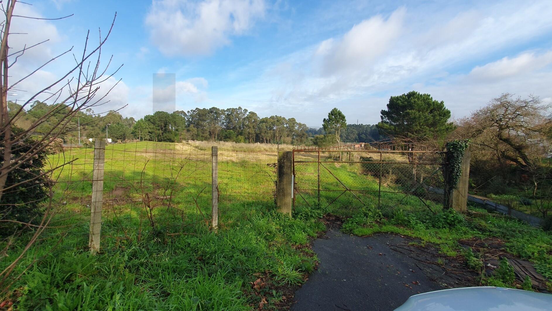 🌳 Terreno rústico - 19.176 m2 em S. Cruz do Bispo - Matosinhos