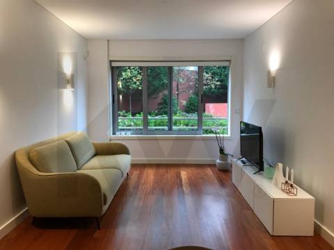 🌊 Apartamento T1 - Arrendamento em Cond. Fechado - Junto à Univ. Católica do Porto