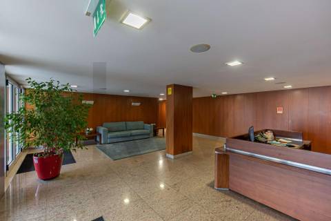 🌊 Apartamento T1 - Arrendamento em Cond. Fechado - Junto à Univ. Católica do Porto