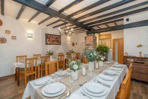 Restaurante no Centro de Coimbra perto de faculdades e Hospitais - Arrendado ate Fevereiro de 2027