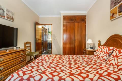 Apartamento T3 (Rés do Chão) com terraço privativo - Meadela, Viana do Castelo