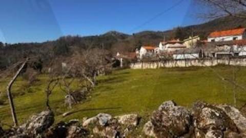 “Projeto Versátil: Comércio ou Habitação/Turismo | Obra Total | Baião”
