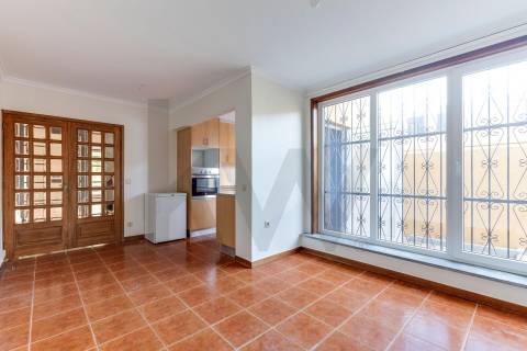 Moradia T3 com Garagem – Norte Shopping