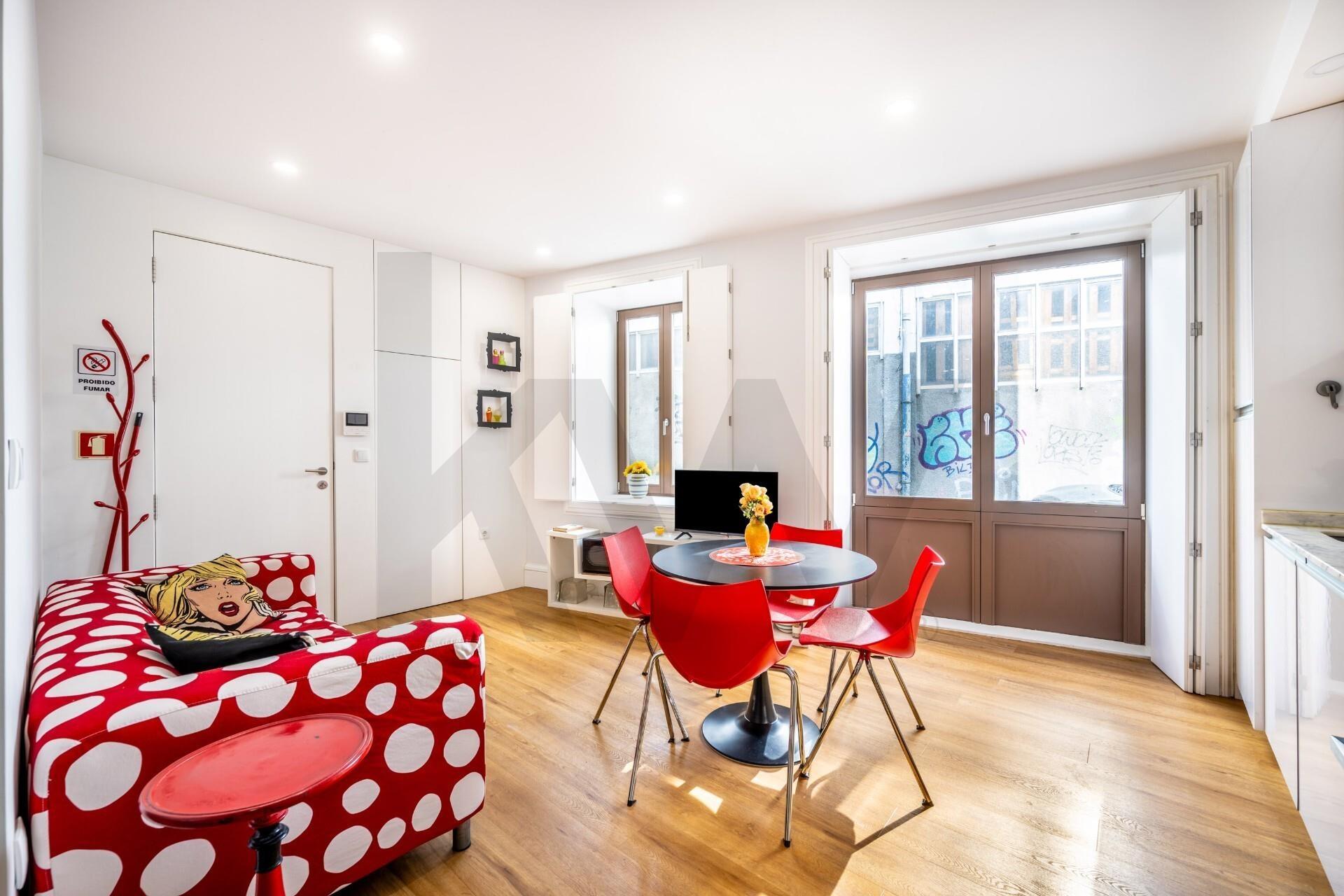 Apartamento T1 para Arrendamento no Centro do Porto - Cais das Pedras