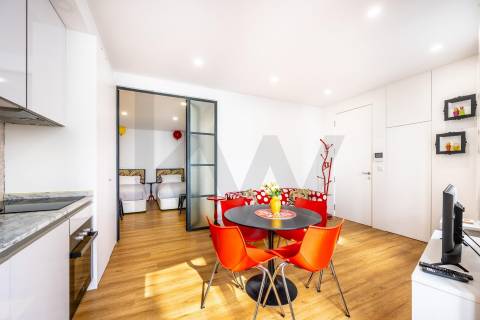 Apartamento T1 para Arrendamento no Centro do Porto - Cais das Pedras