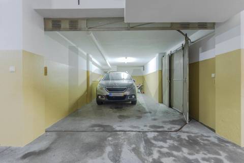 Fantástico T3 com terraço e jardim em Ramalde – Porto