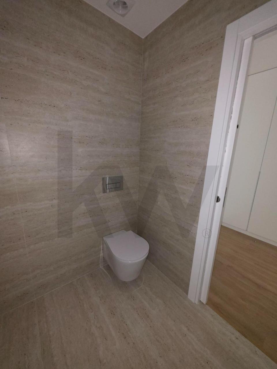 T1 NOVO PARA ARRENDAMENTO -  RUA 9 ABRIL , PARANHOS, PORTO