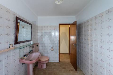 Moradia T6 com varanda e terraço, vista mar em Vila Praia de Âncora