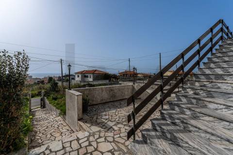 Moradia T6 com varanda e terraço, vista mar em Vila Praia de Âncora