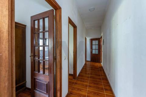 Moradia T6 com varanda e terraço, vista mar em Vila Praia de Âncora