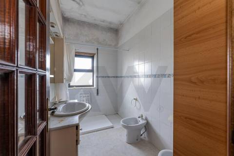 Moradia T6 com varanda e terraço, vista mar em Vila Praia de Âncora