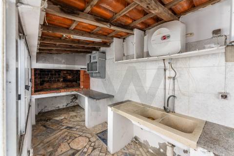 Moradia T6 com varanda e terraço, vista mar em Vila Praia de Âncora