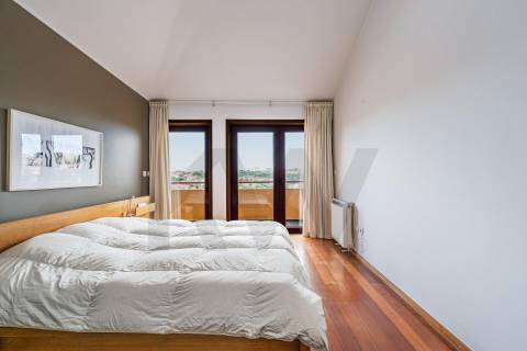 Apartamento T3 no Centro Histórico com vista rio