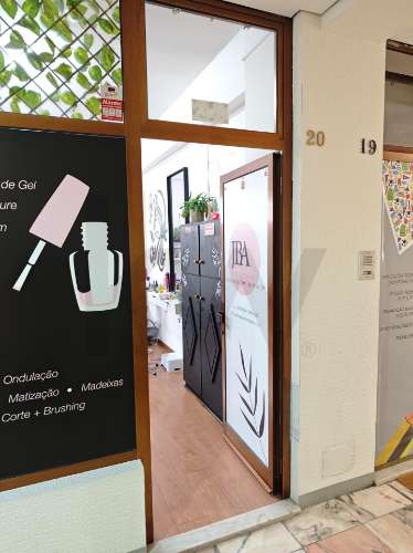 Oportunidade de investimento – Loja Comercial no Carvalhido, Porto