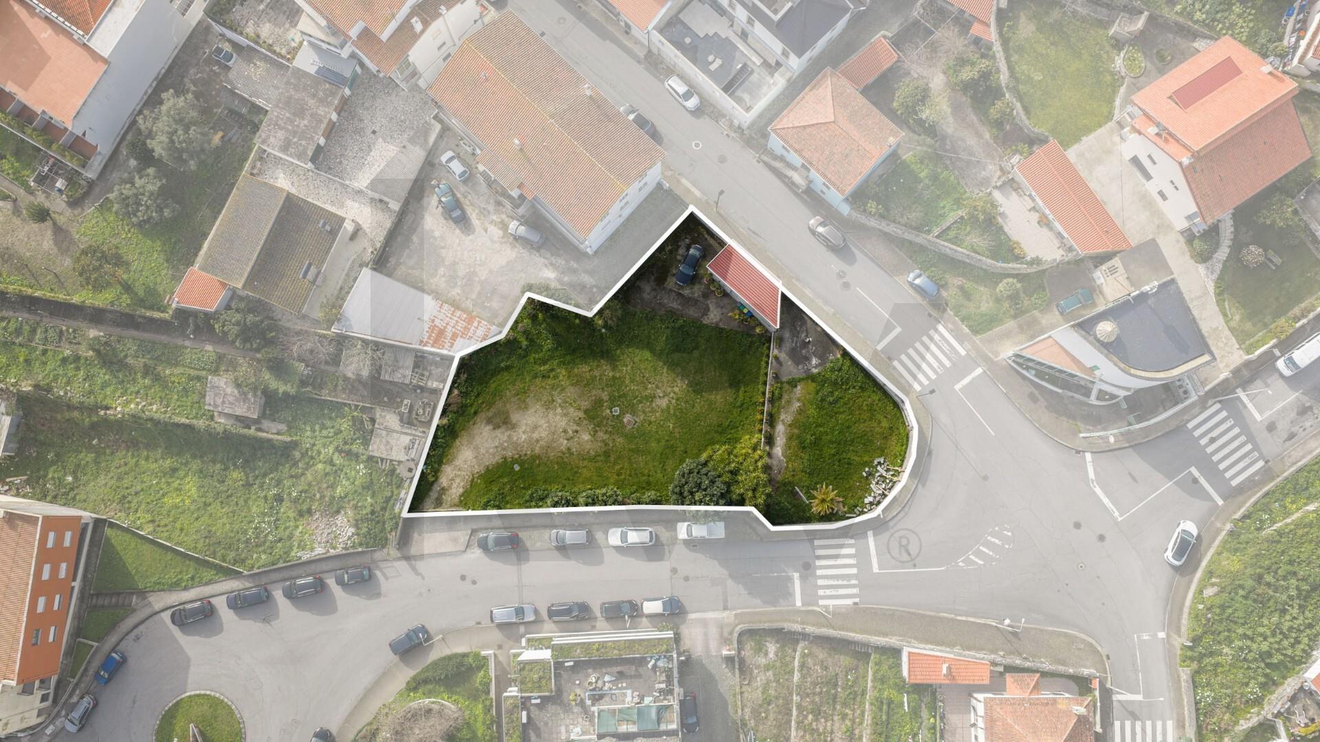 Terreno para construção no centro de Vila Praia de Âncora