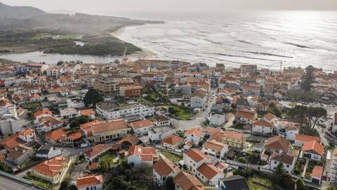 Terreno para construção no centro de Vila Praia de Âncora