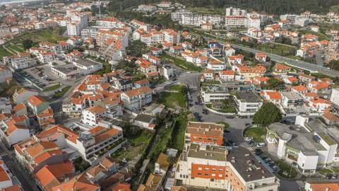 Terreno para construção no centro de Vila Praia de Âncora