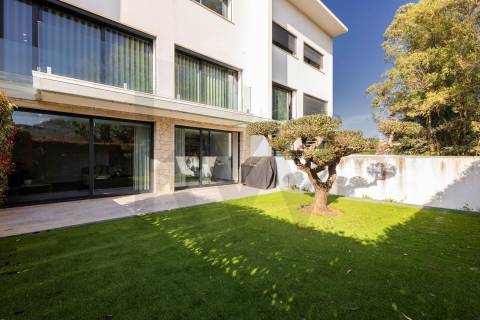 Moradia de luxo em Braga T3 com 3 suítes