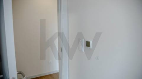 Apartamentos novos T3 e T4 na Avenida da Boavista, com Garagem e Varanda