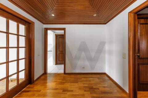 APARTAMENTO T3 PARA ARRENDAMENTO - À CIRCUNVALAÇÃO