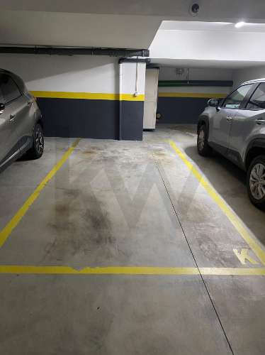 Apartamento T2 para arrendamento na Rua de Pereiró, Porto