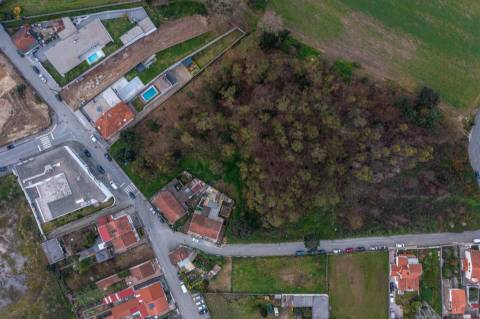 Terreno com PIP Aprovado para 8 Moradias na Maia – Oportunidade de Investimento