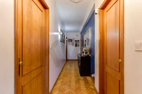 Apartamento T3 à venda em Oliveira do Douro – Excelente oportunidade!