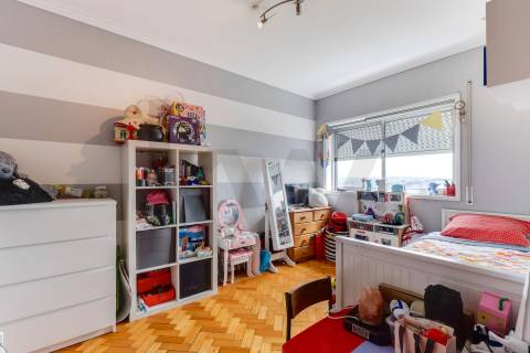 Apartamento T3 à venda em Oliveira do Douro – Excelente oportunidade!