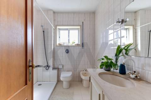 Apartamento T3 à venda em Oliveira do Douro – Excelente oportunidade!