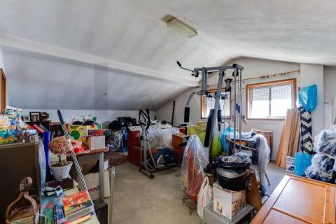 Apartamento T3 à venda em Oliveira do Douro – Excelente oportunidade!