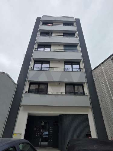 T1 NOVO PARA ARRENDAMENTO - RUA 9 ABRIL , PARANHOS, PORTO