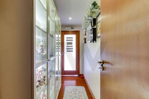 Exclusiva Moradia T5 em Castêlo da Maia – Condomínio Privado