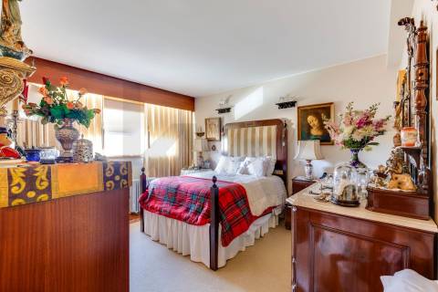 Exclusiva Moradia T5 em Castêlo da Maia – Condomínio Privado