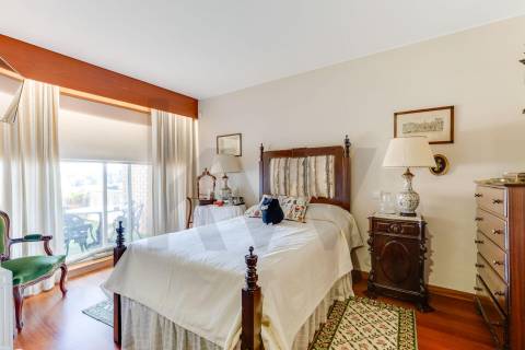 Exclusiva Moradia T5 em Castêlo da Maia – Condomínio Privado