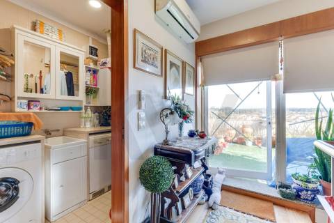 Exclusiva Moradia T5 em Castêlo da Maia – Condomínio Privado