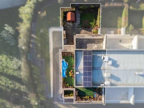 Exclusiva Moradia T5 em Castêlo da Maia – Condomínio Privado