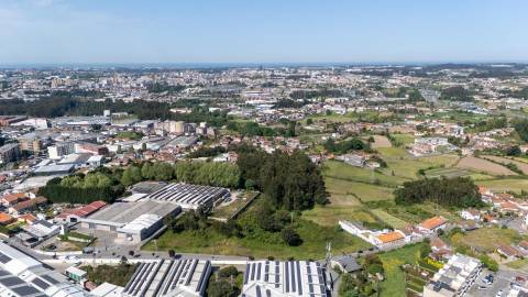 Terreno Industrial para Construção de Armazéns