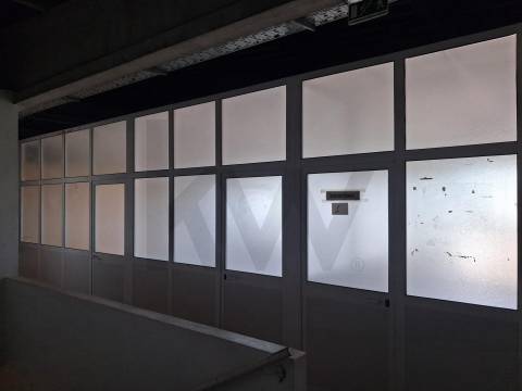 Armazém Versátil com Infraestrutura Completa e Elevada Eficiência Energética - Vila do Conde